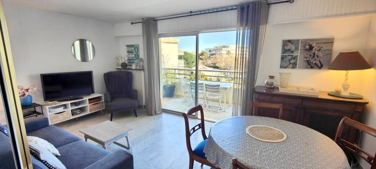 Holiday apartment with 1 room for 4 persons — photo 2