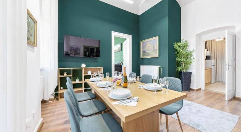 Charming holiday apartment | Near Wenceslas Square | Pet-friendly — photo 2