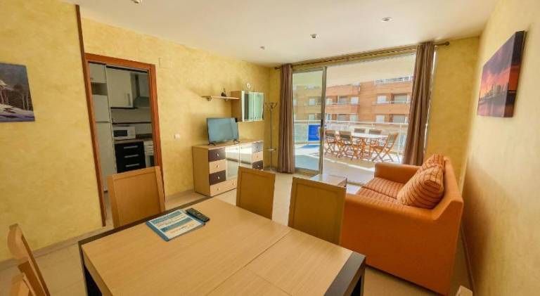 Holiday apartment with pool & terrace | Close to the beach | Pets are welcome — photo 2