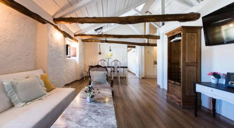 La Casa de la Vieja - Rustic & Charming Appartments — photo 2