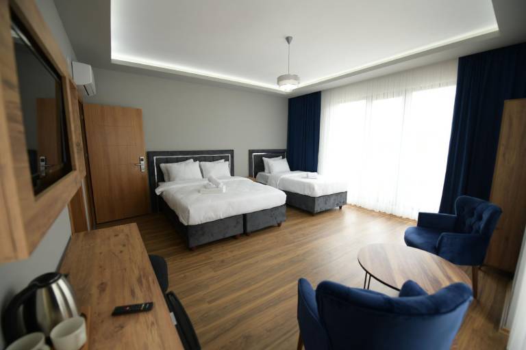 Poal Group Hotel — photo 2
