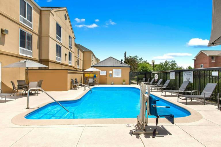 Fairfield Inn Evansville East — photo 3