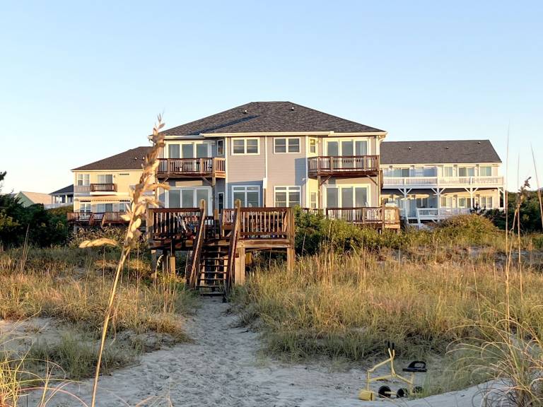House  Emerald Isle