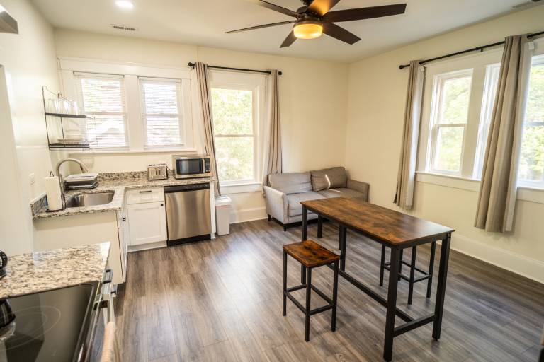Walk to Duke Campus 1 Bedroom in Trinity Park