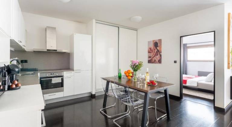 Rental apartment with terrace — photo 3