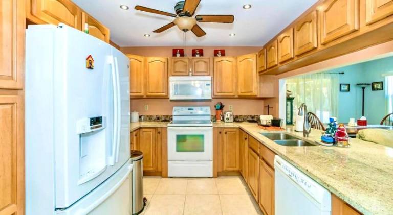House with 2 rooms for 6 persons — photo 3