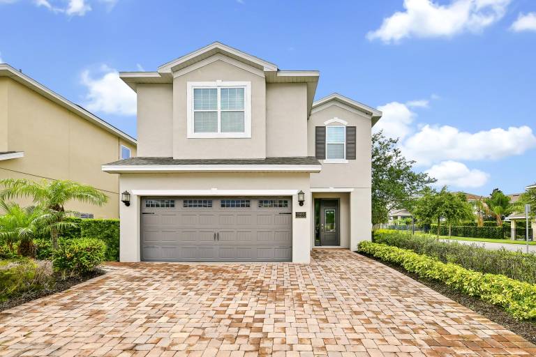 Family-oriented big house with private pool | Pet-friendly — photo 2