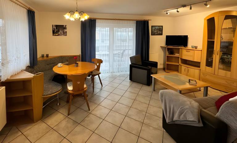 Fewo Eichhölzle 1, 90 sqm, 2 Bedrooms, Max. 4 Guests in Muensing
