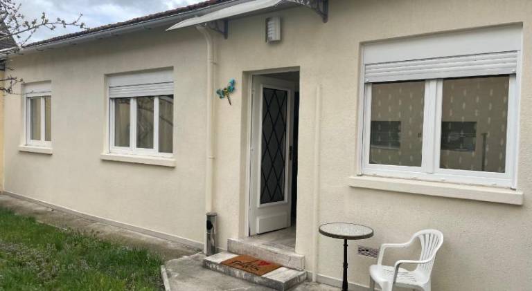 Rental apartment with 1 room for 4 persons in Bobigny