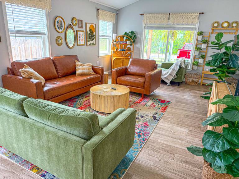Rainbow River Boho Bungalow — photo 5