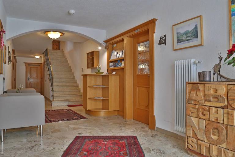 Family-friendly apartment with yard, sauna & BBQ | Mountain view | Pets allowed — photo 3