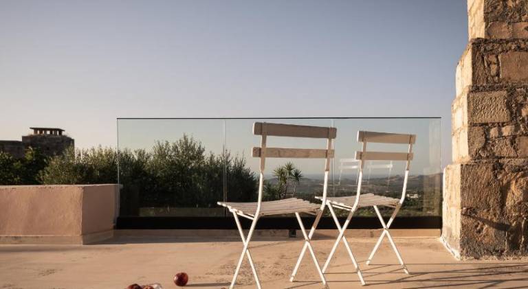Villa with pool & terrace — photo 5