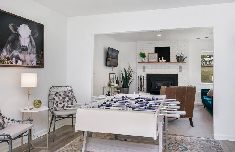Family-oriented pleasant vacation home with barbecue & hot tub | Mountain view | Pets allowed — photo 4