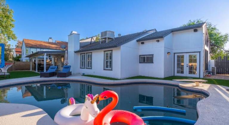 House with pool | Perfect for remote work in Scottsdale, AZ
