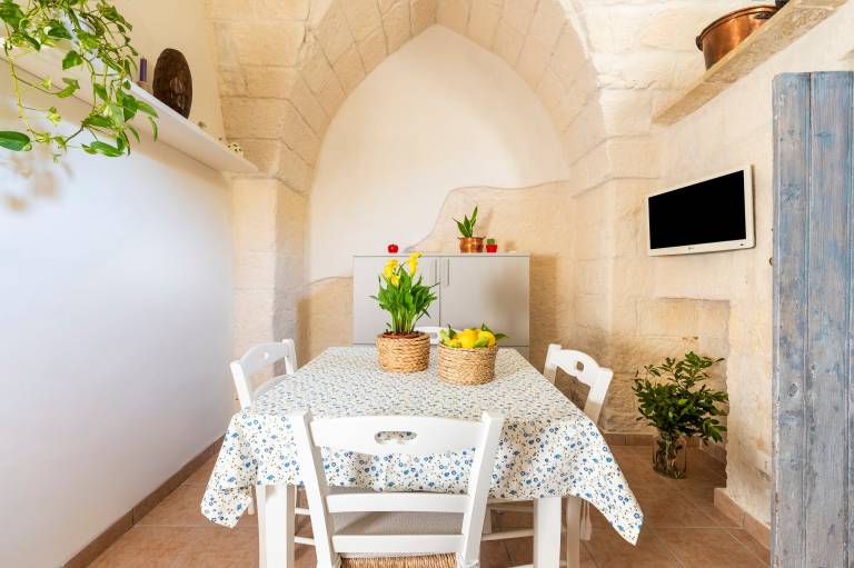 Apartment 'Al Vico' with Private Terrace and Air Conditioning — photo 4