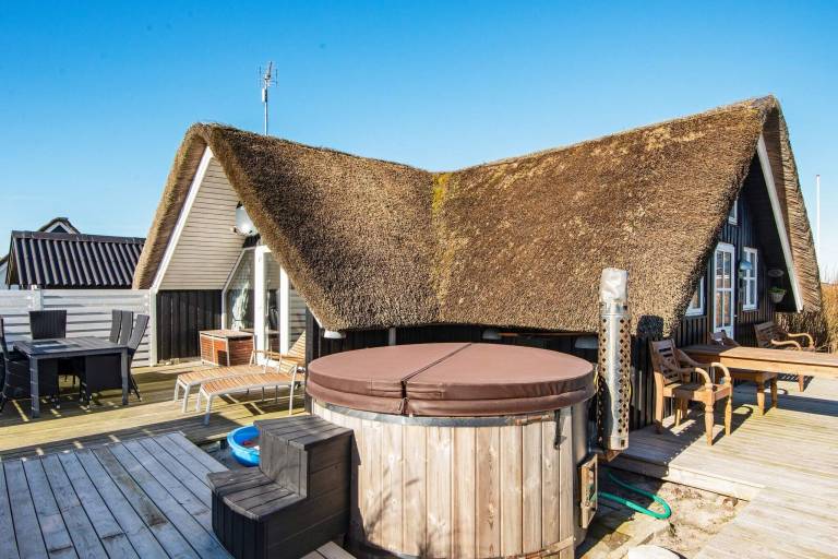 Feriehus Vrist Strand