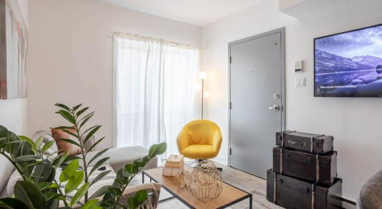 Urban 1BDR Apartment on Bishop -MTL Live Spot — photo 5