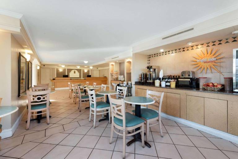 La Quinta Inn by Wyndham Bossier City — photo 3