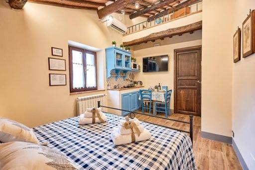 Holiday apartment with 1 room for 2 persons in Montepulciano