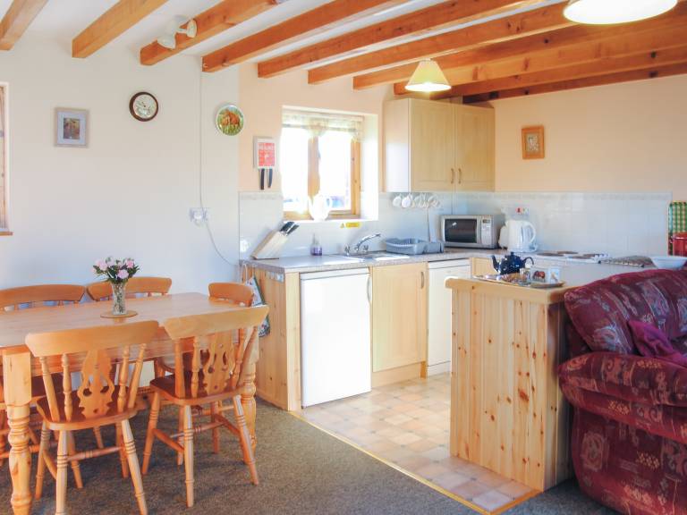 Family-friendly wonderful cottage with barbecue | Sea view | Dogs allowed — photo 3
