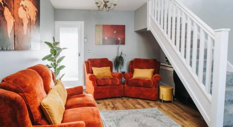 No10 Bristol - 2 Bedroom house with private garden and parking in Bristol