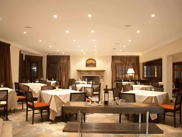 Hotel Le Renard - Campos do Jordao — photo 4