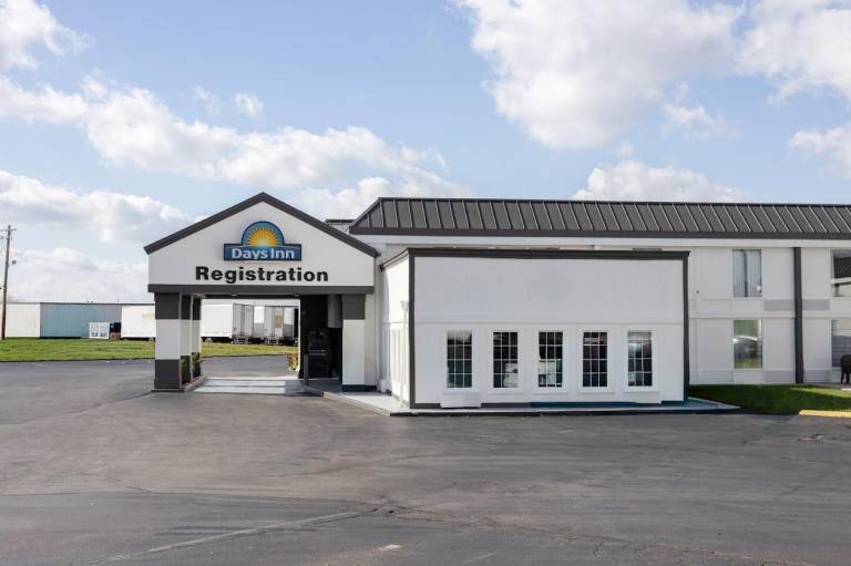 Days Inn by Wyndham Sharonville in Sharonville, OH