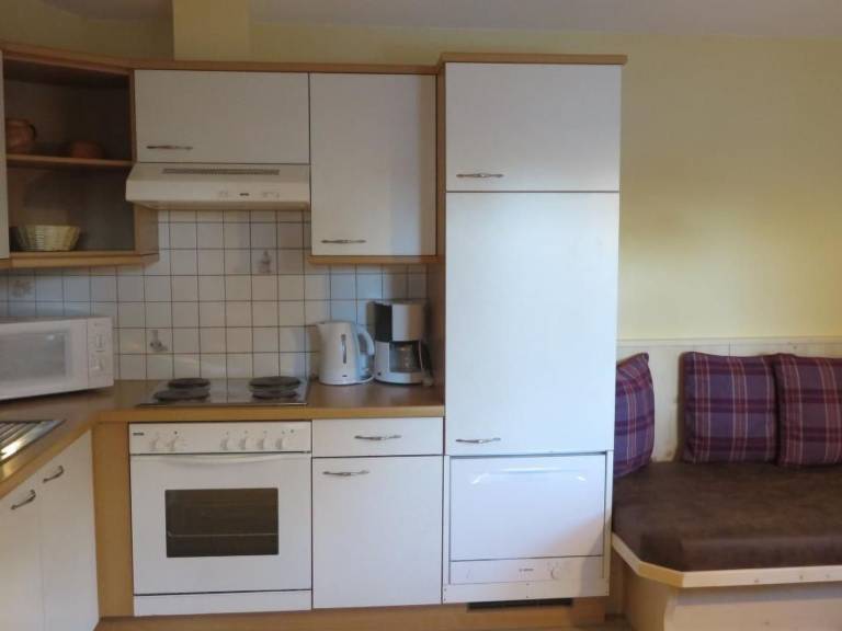Beautiful apartment with patio & grill | Mountain view | Pets are welcome — photo 4
