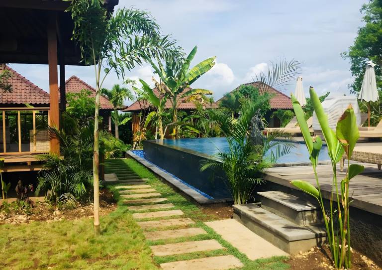 Gedong Nusa Huts in Ceningan Island