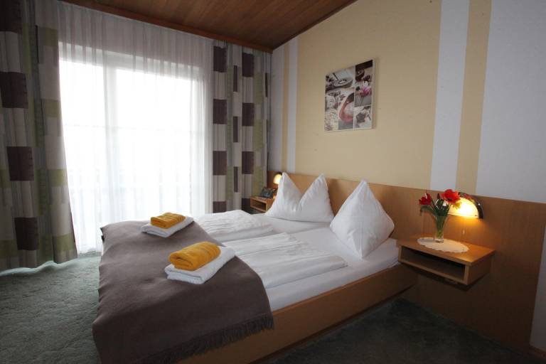 Doppelzimmer Dusche WC Standard