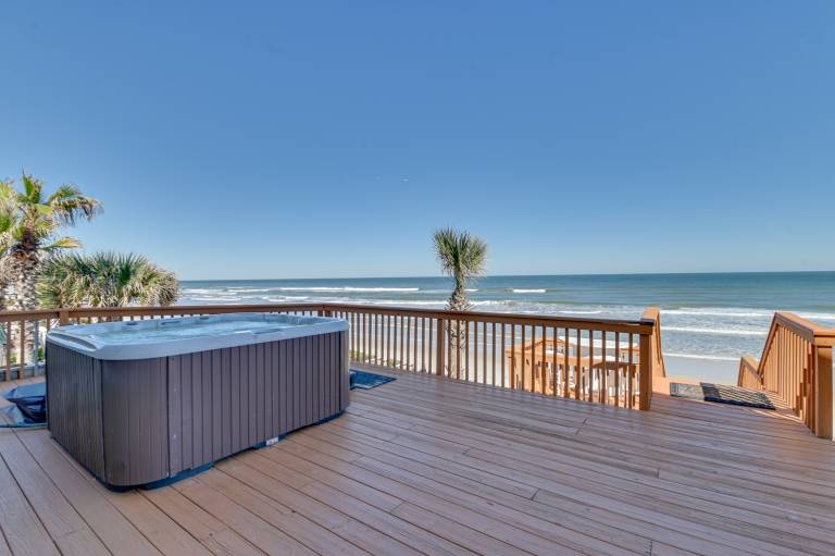 Oceanfront Escape on Wilbur Beach