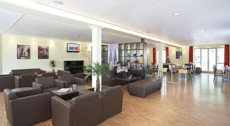 Hotel Central Regensburg CityCentre, Sure Hotel Collection by Best Western — photo 2