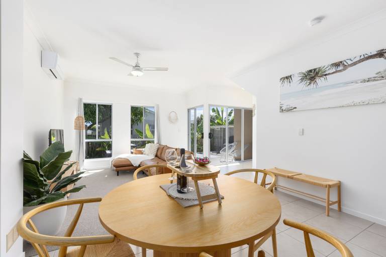 House Urangan