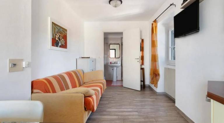 Apartment | Pet-friendly — photo 2