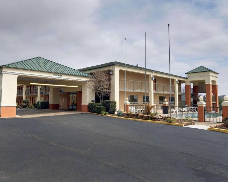 Quality Inn & Suites Clarksville in Clarksville, AR