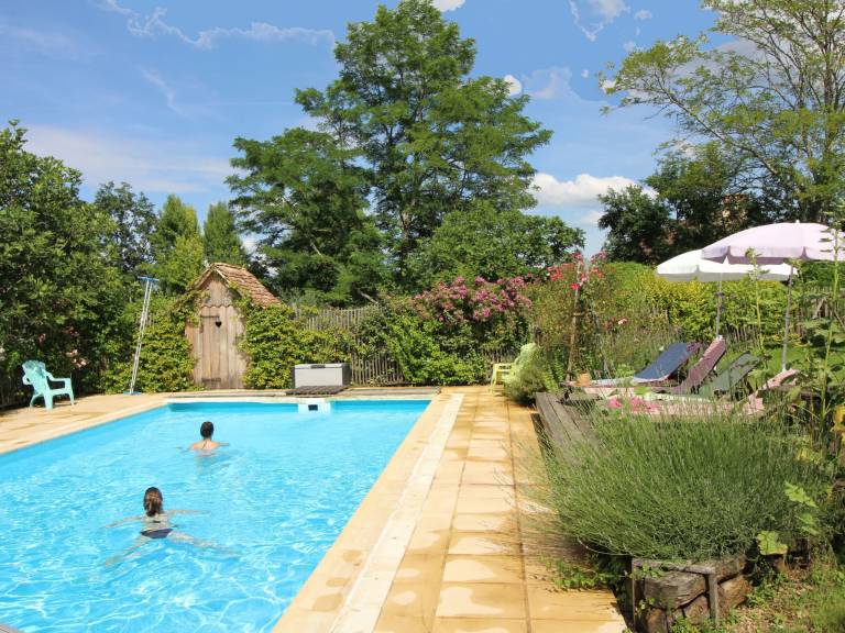 House with private pool, terrace & grill | Nature view | Pet-friendly — photo 3