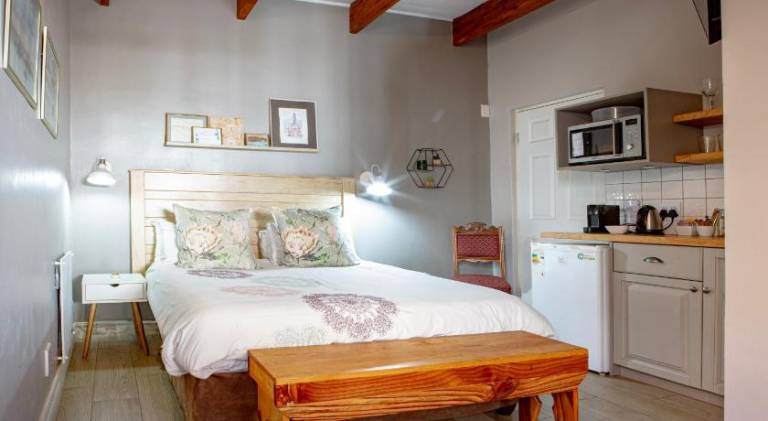 Boekenhout Accommodation in Pretoria