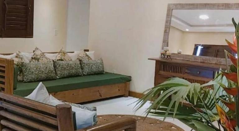 House with barbeque, private pool & yard | Pets are welcome — photo 5