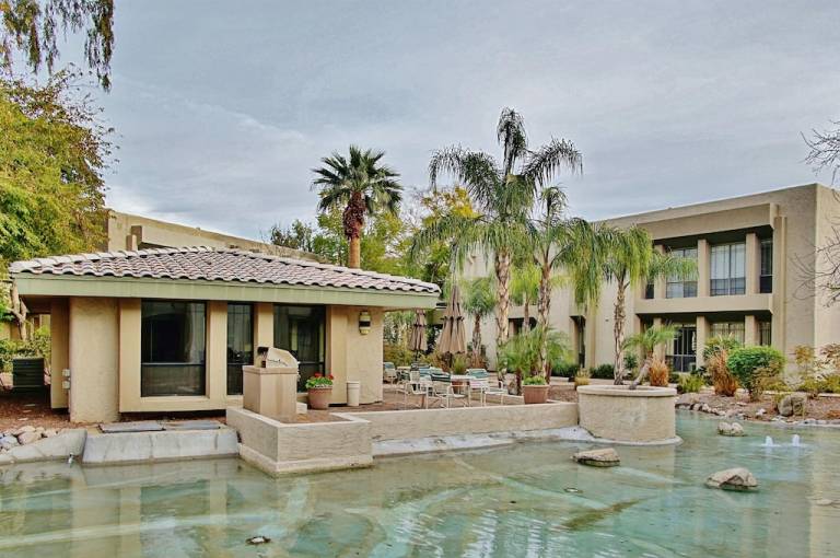 Condo  Cloisters