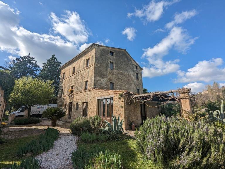 Casa Cupramontana