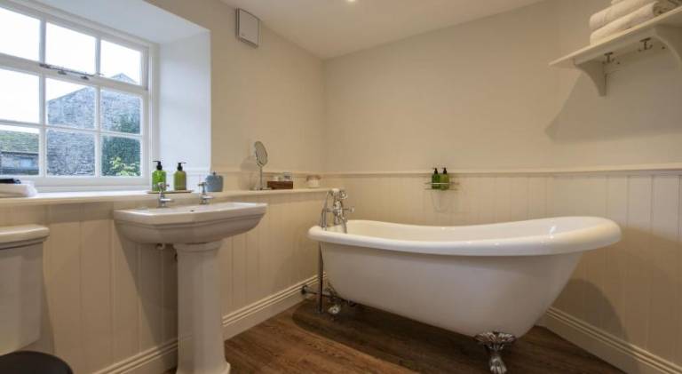Charming vacation home | Pets allowed — photo 2