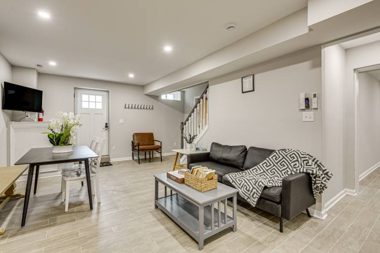 Cheverly Vacation Rental 9 Mi Washington DC