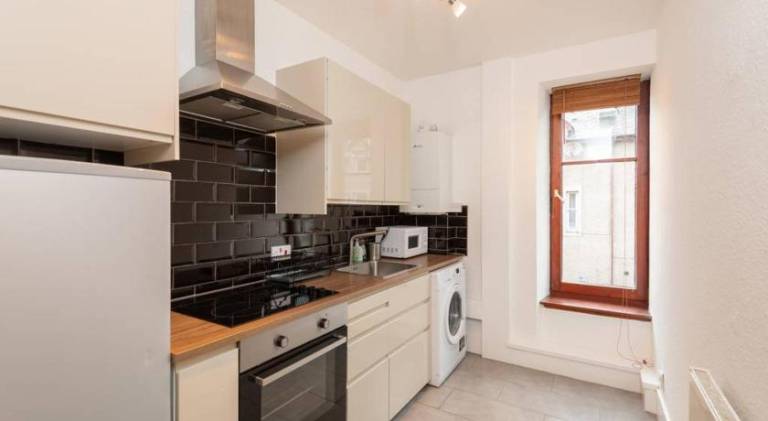 Holiday apartment with 1 room for 4 persons — photo 3