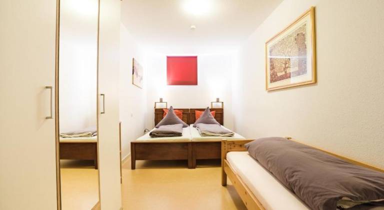 Serviced apartment with patio & yard in Fulda