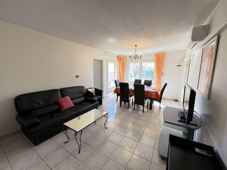 Rental apartment with 2 rooms for 6 persons — photo 4