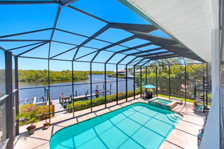 5-Bedroom Family Beach & Pool House on Bonita Beach Sleeps 11 in Bonita Springs, FL