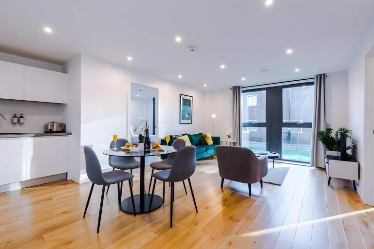 Rental apartment with terrace — photo 3