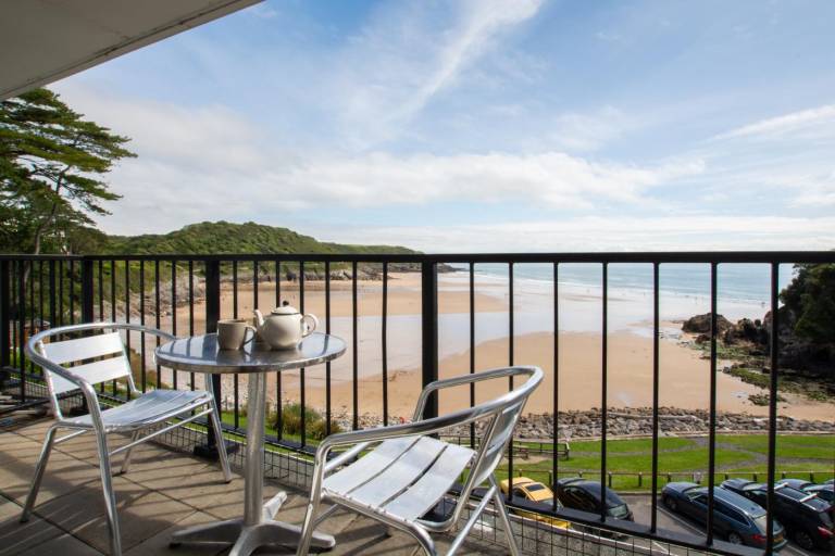 1 Bed in Caswell Bay oc hh9206