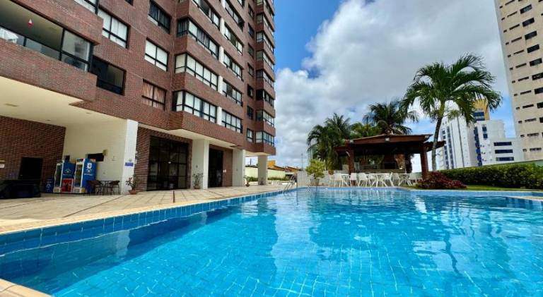 Apartment with pool | Pet-friendly — photo 3