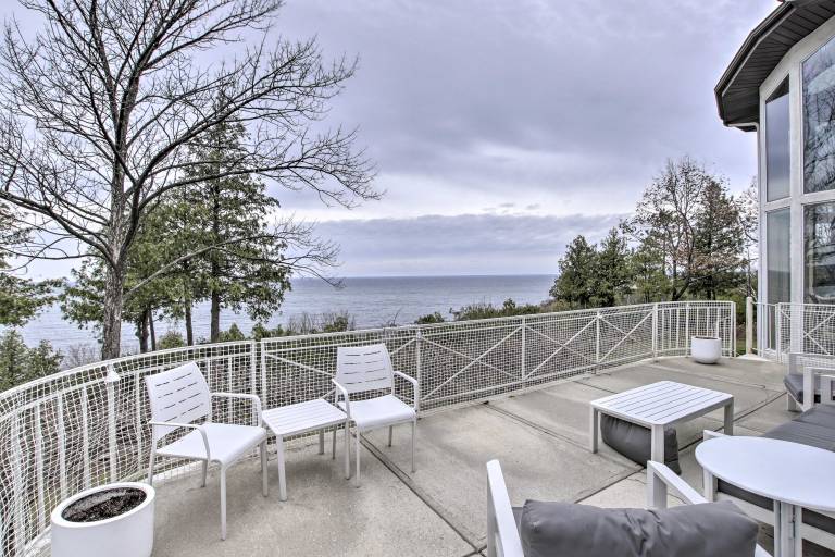 Grand Egg Harbor Home w/ Stunning Lake Views! — photo 2
